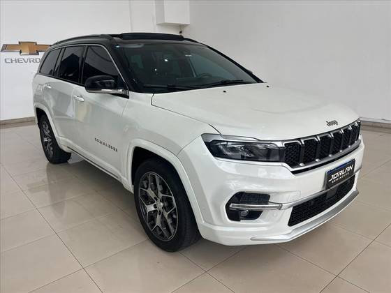 JEEP COMMANDER 1.3 T270 TURBO FLEX OVERLAND AT6